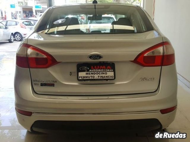 Ford Fiesta KD Usado en Mendoza, deRuedas