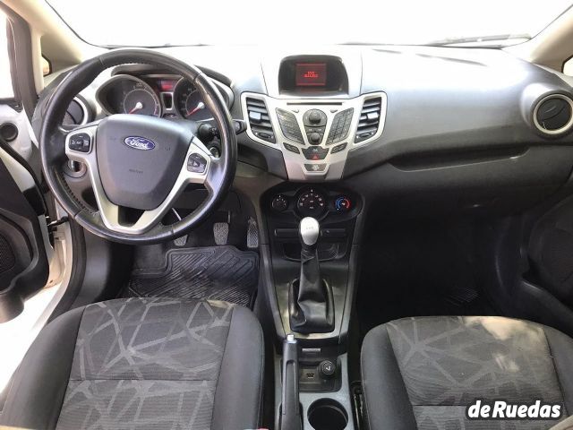 Ford Fiesta KD Usado en Mendoza, deRuedas