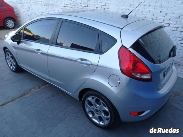 Ford Fiesta KD Usado en Córdoba, deRuedas