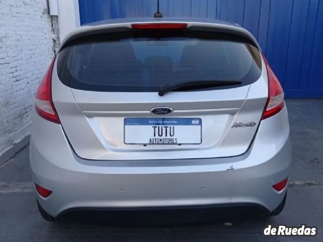 Ford Fiesta KD Usado en Córdoba, deRuedas