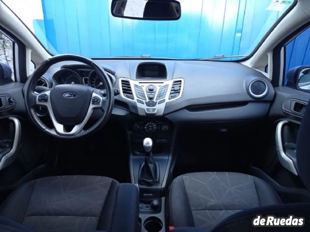 Ford Fiesta KD Usado en Córdoba, deRuedas