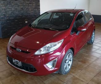 Ford Fiesta KD Usado en Mendoza Financiado