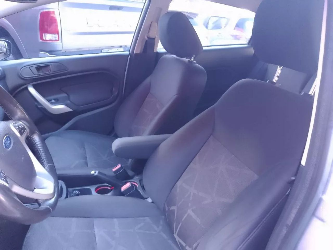 Ford Fiesta KD Usado en Córdoba, deRuedas