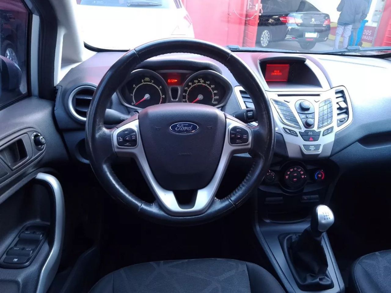 Ford Fiesta KD Usado en Córdoba, deRuedas