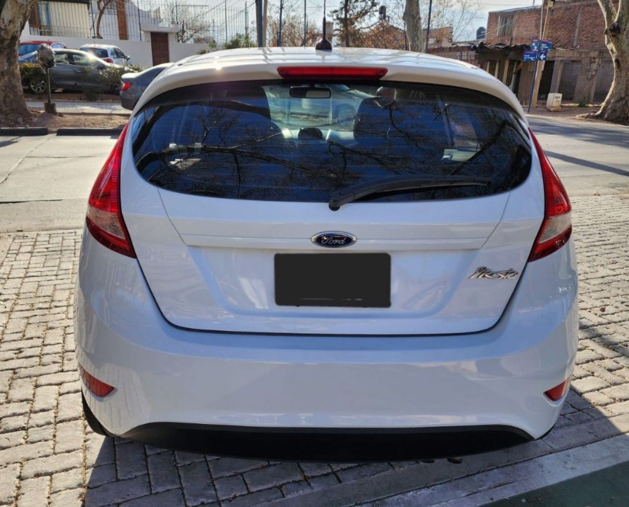 Ford Fiesta KD Usado en Mendoza, deRuedas