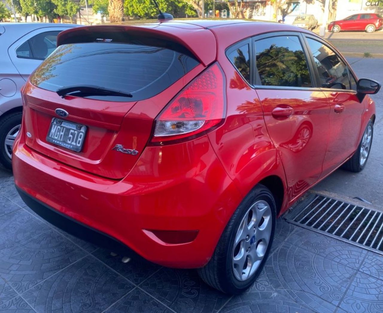 Ford Fiesta KD Usado en Mendoza, deRuedas