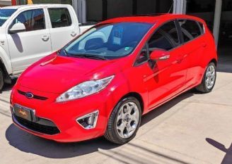 Ford Fiesta KD Usado en Mendoza
