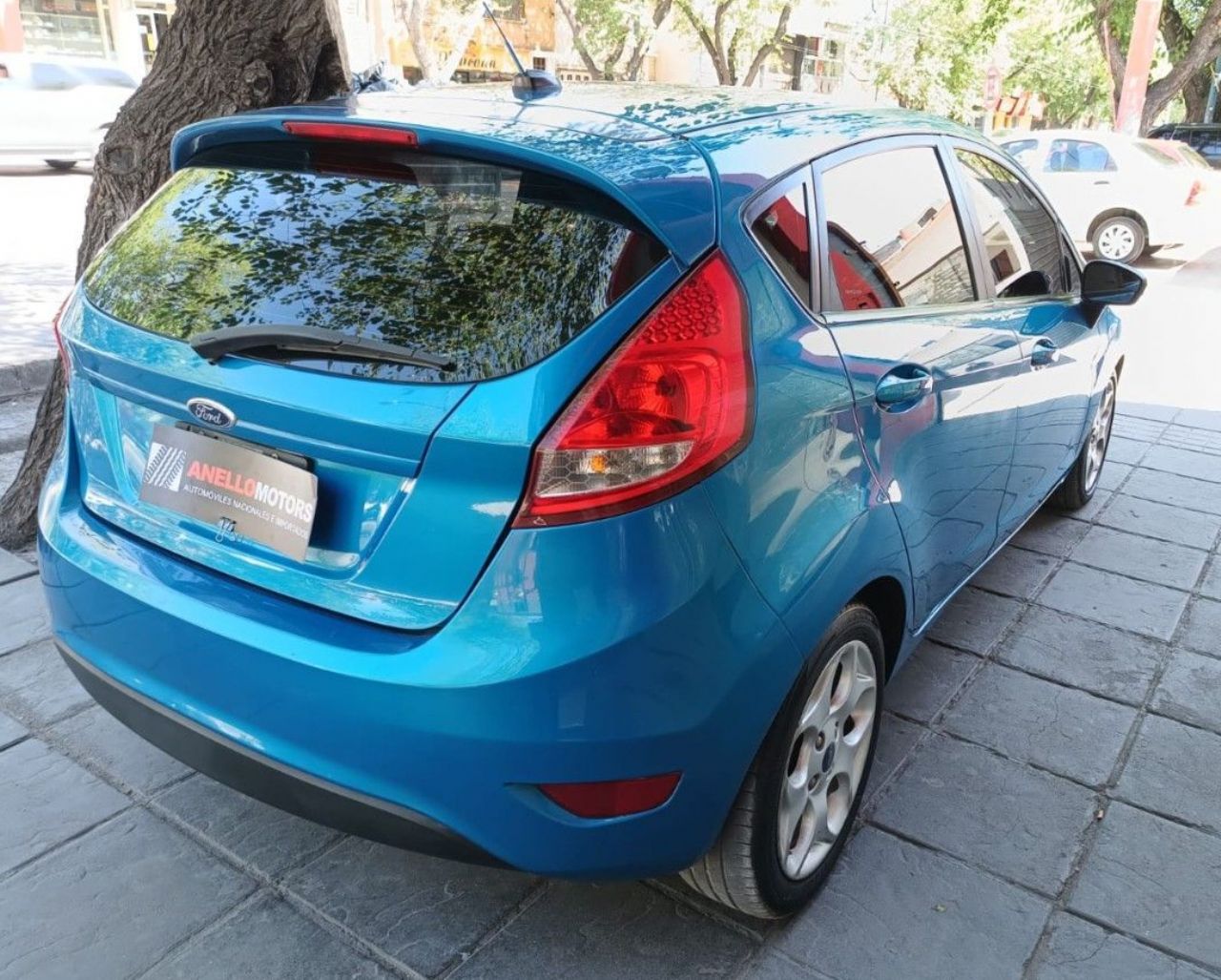 Ford Fiesta KD Usado en Mendoza, deRuedas