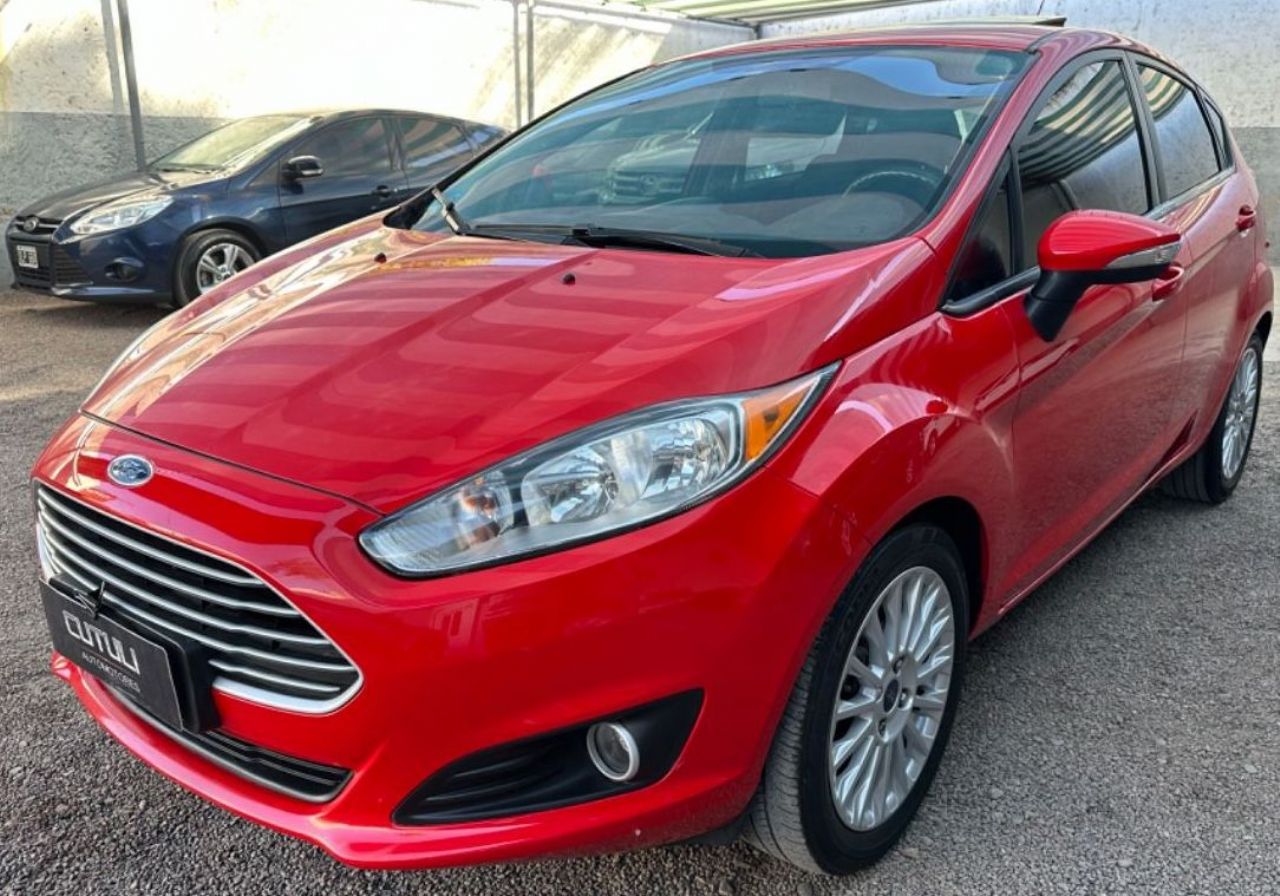 Ford Fiesta KD Usado en Mendoza, deRuedas