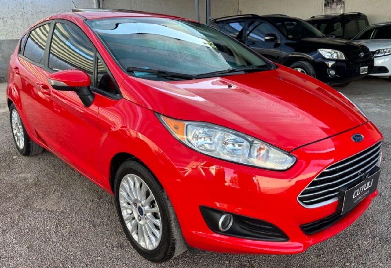 Ford Fiesta KD Usado en Mendoza, deRuedas