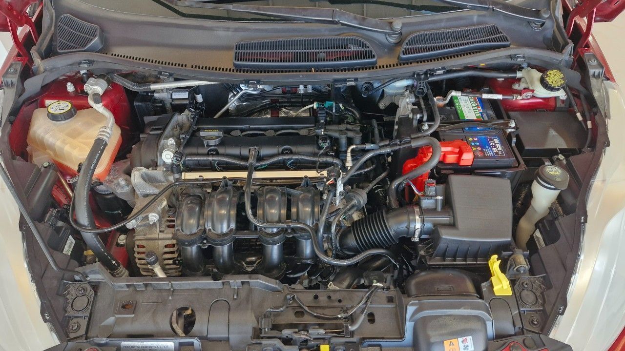 Ford Fiesta KD Usado Financiado en Mendoza, deRuedas