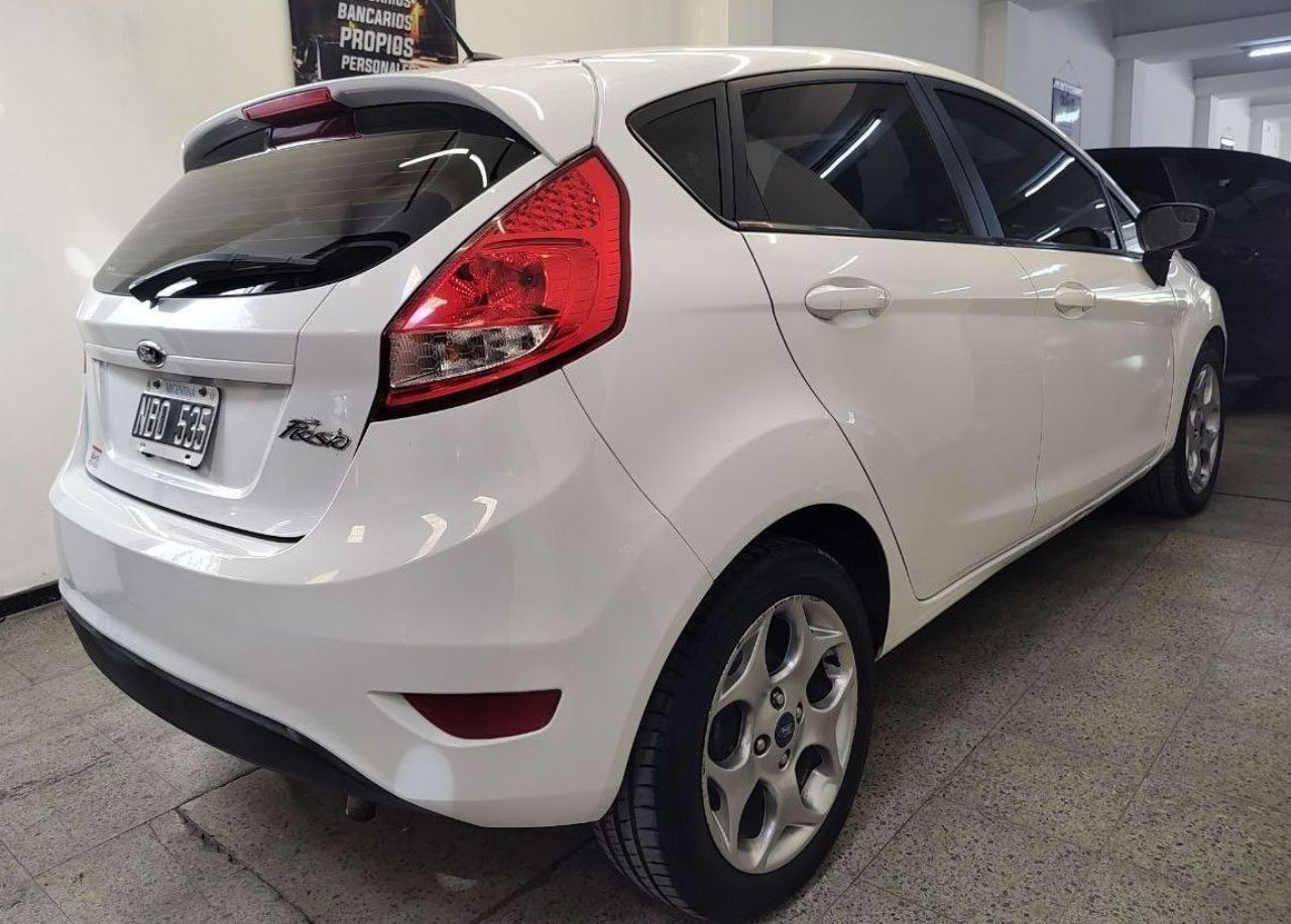 Ford Fiesta KD Usado Financiado en Mendoza, deRuedas