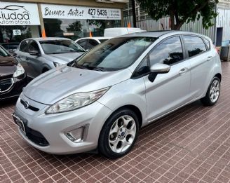 Ford Fiesta KD Usado en Mendoza Financiado