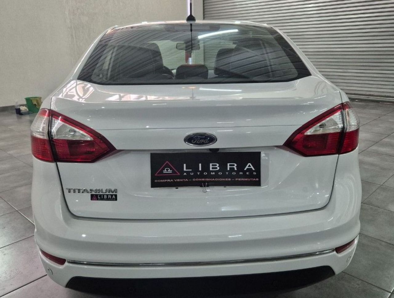 Ford Fiesta KD Usado Financiado en Mendoza, deRuedas
