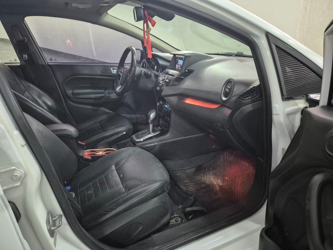 Ford Fiesta KD Usado Financiado en Mendoza, deRuedas