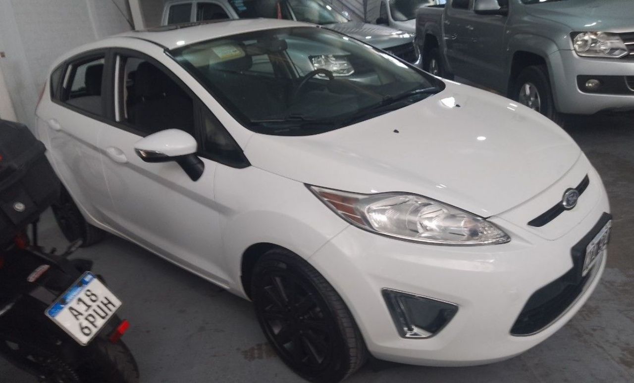 Ford Fiesta KD Usado en Mendoza, deRuedas