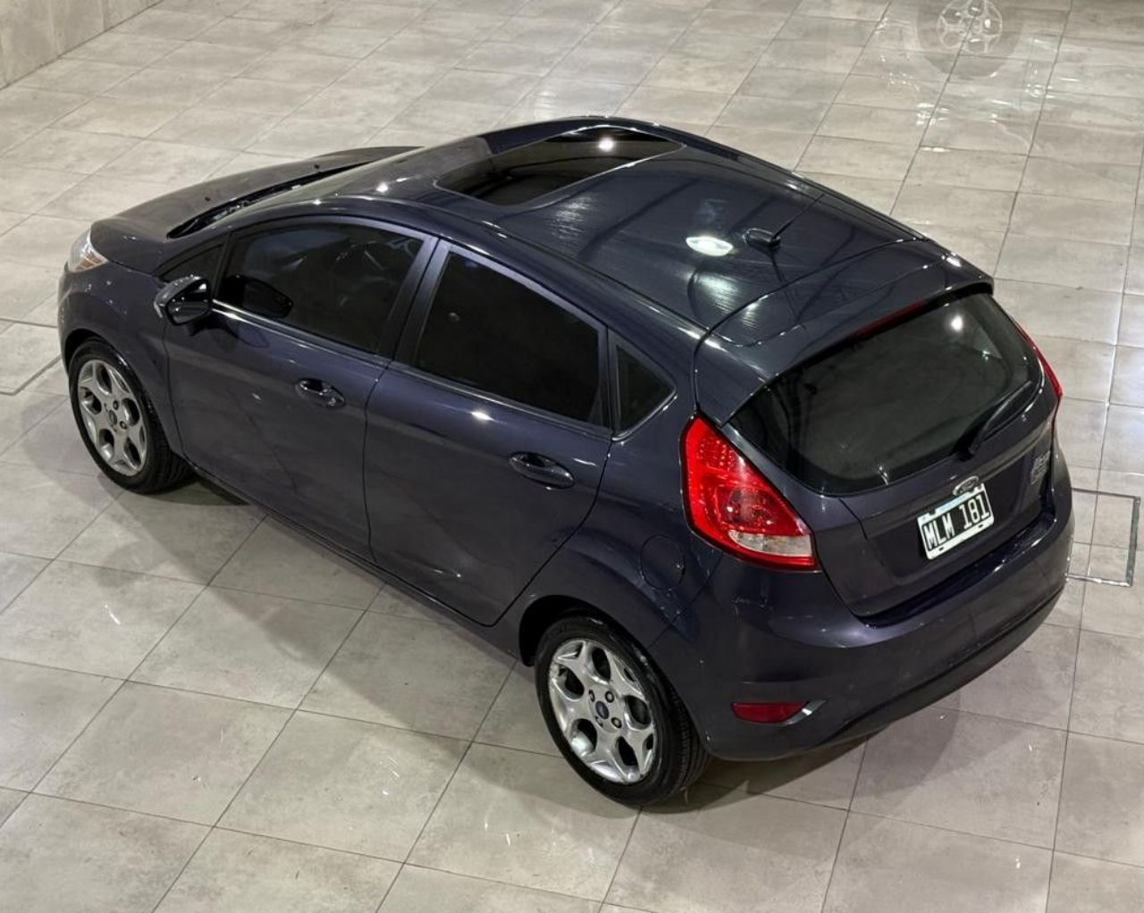 Ford Fiesta KD Usado en Buenos Aires, deRuedas