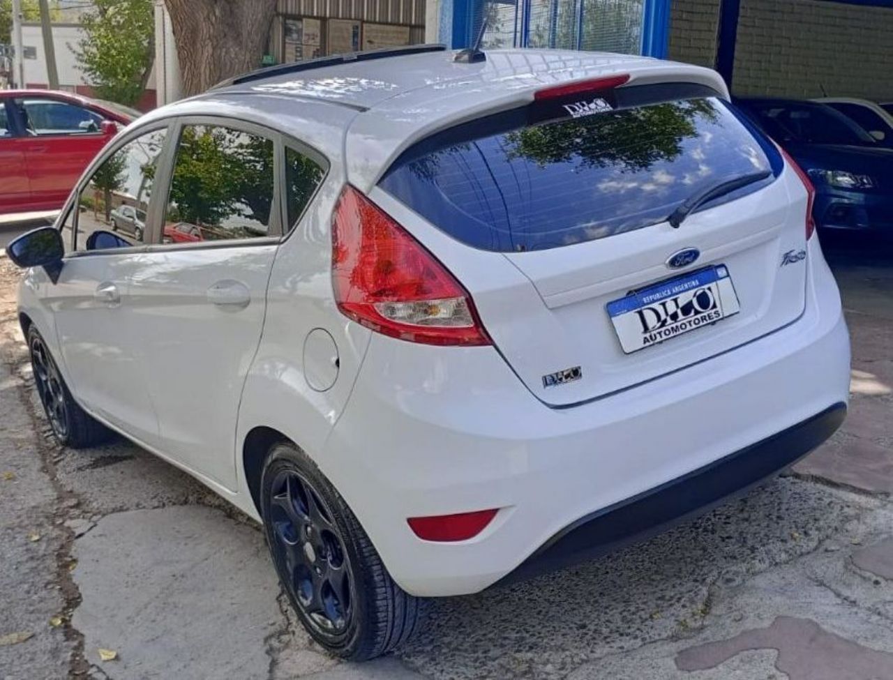 Ford Fiesta KD Usado Financiado en Mendoza, deRuedas