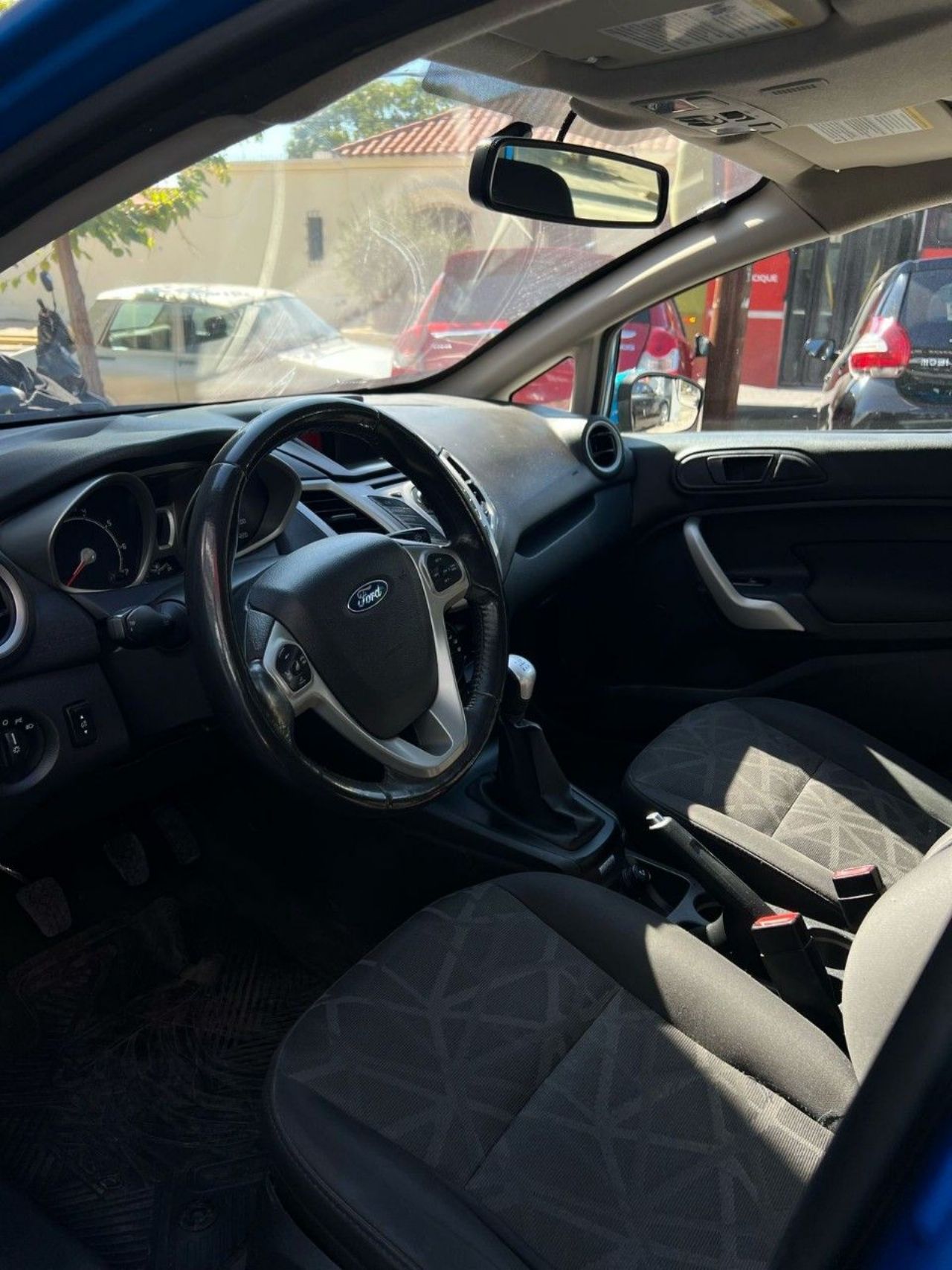 Ford Fiesta KD Usado en Mendoza, deRuedas