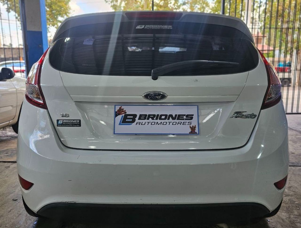Ford Fiesta KD Usado en Mendoza, deRuedas