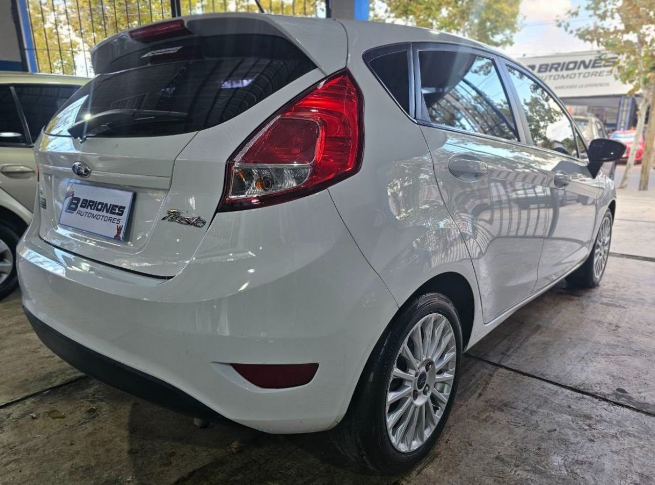 Ford Fiesta KD Usado en Mendoza, deRuedas