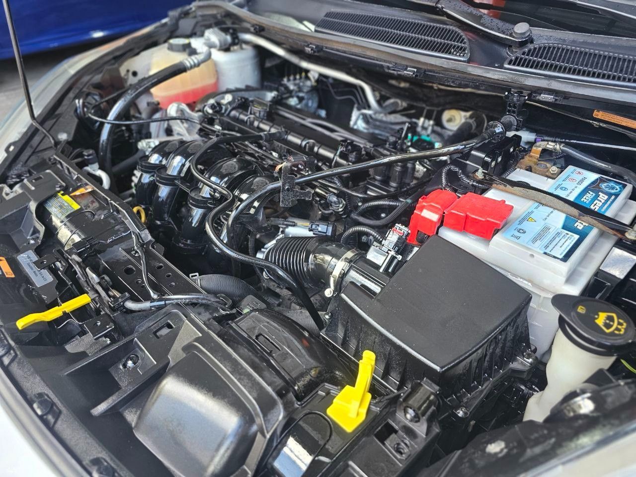 Ford Fiesta KD Usado en Mendoza, deRuedas