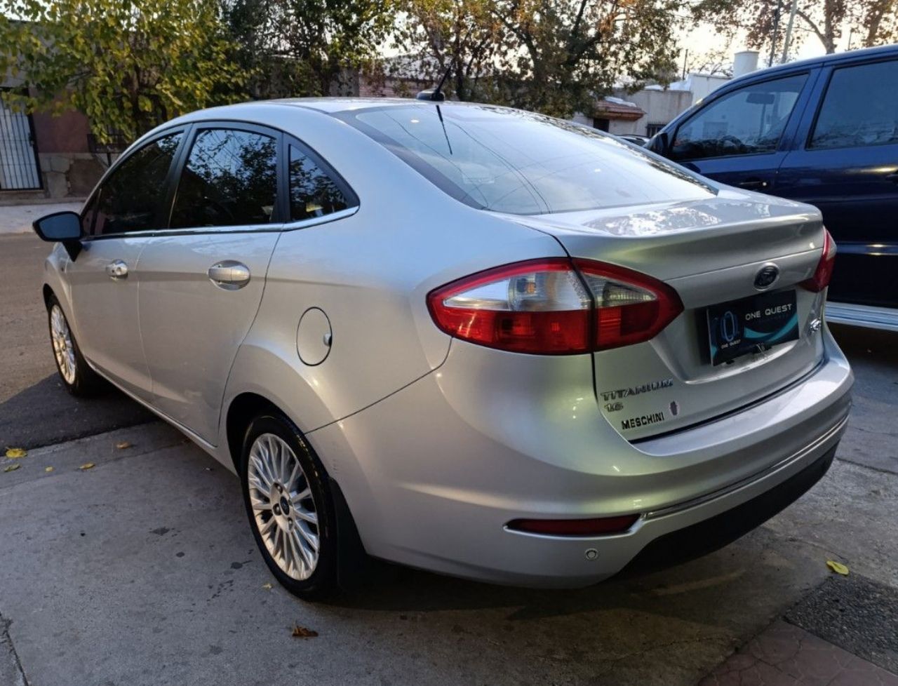 Ford Fiesta KD Usado Financiado en Mendoza, deRuedas