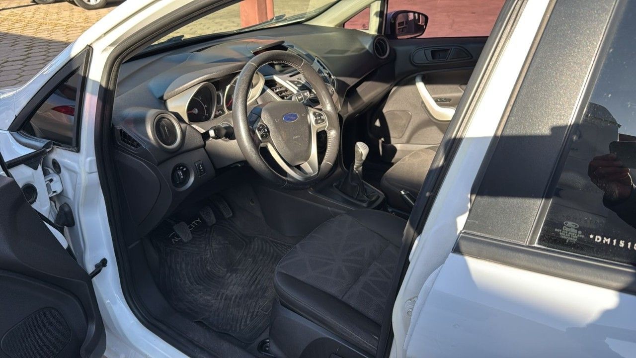 Ford Fiesta KD Usado Financiado en Córdoba, deRuedas