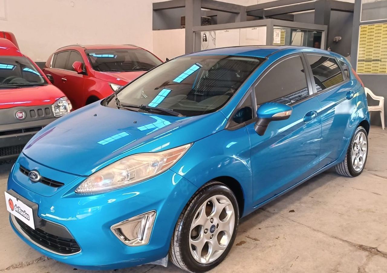 Ford Fiesta KD Usado Financiado en Mendoza, deRuedas
