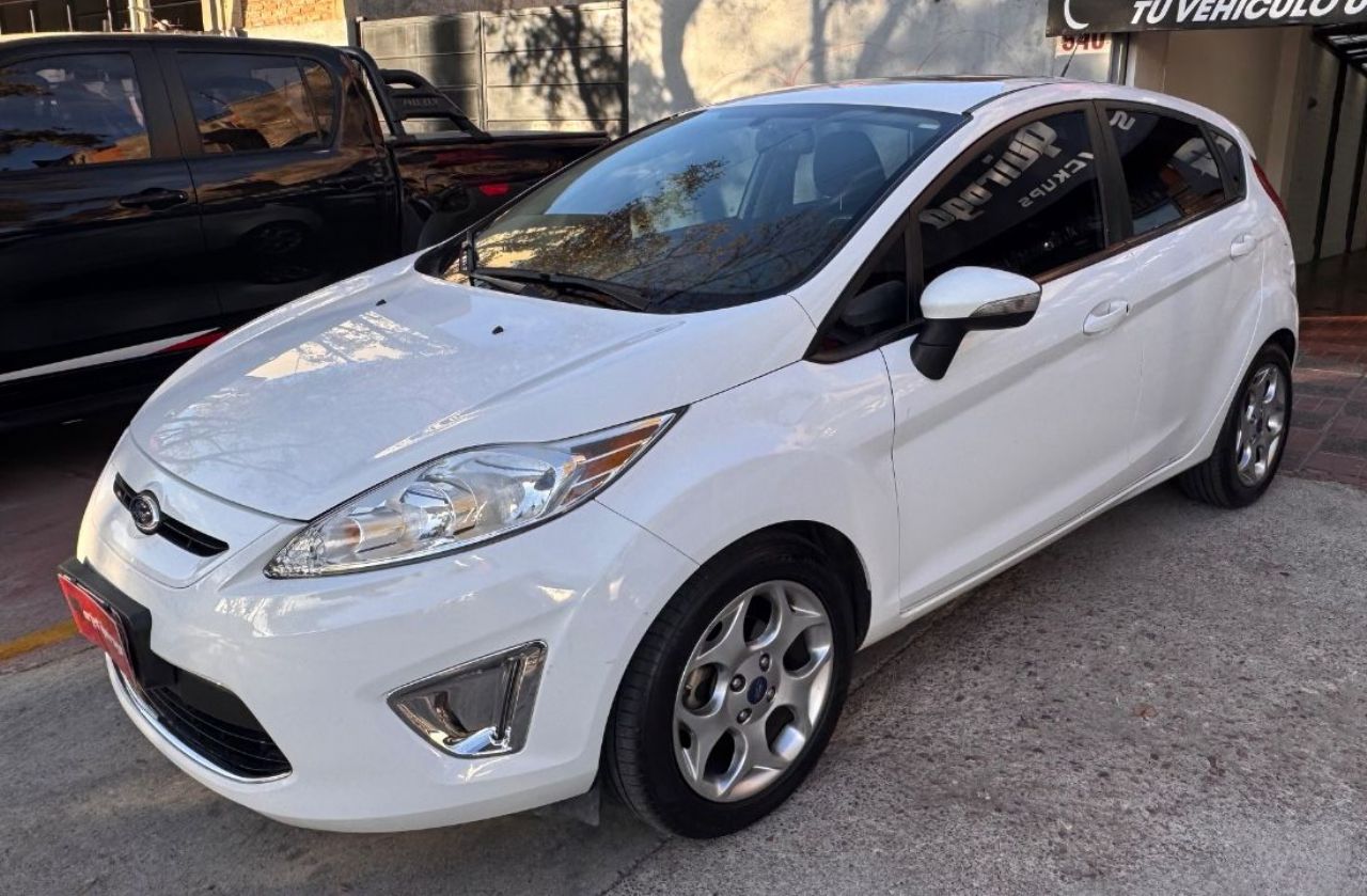 Ford Fiesta KD Usado en Mendoza, deRuedas
