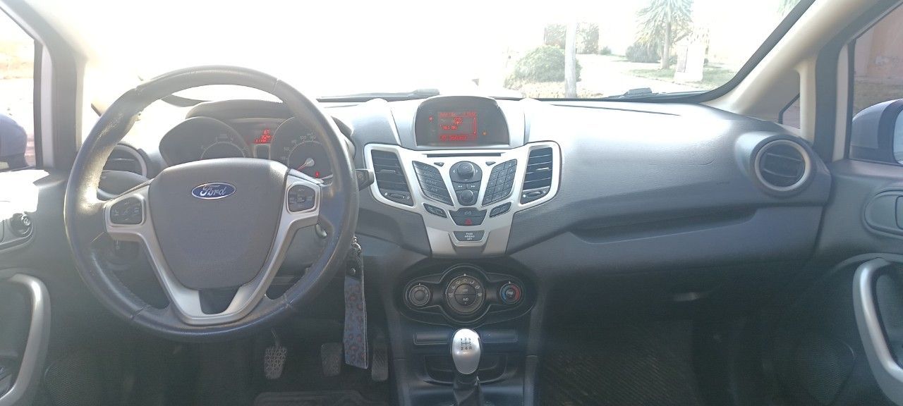 Ford Fiesta KD Usado en Mendoza, deRuedas