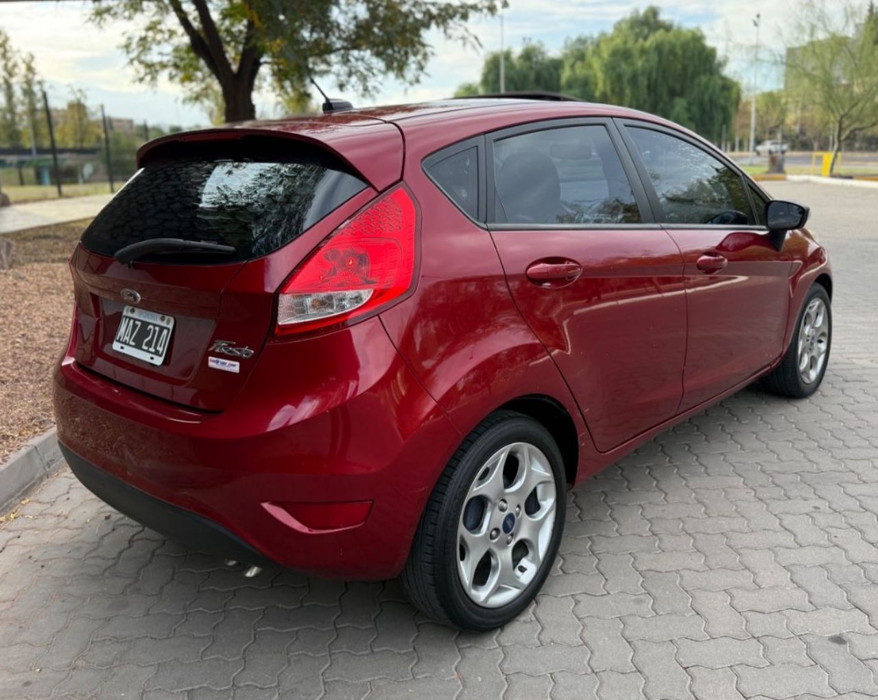 Ford Fiesta KD Usado en Mendoza, deRuedas