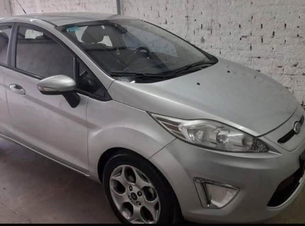Ford Fiesta KD Usado en Mendoza, deRuedas