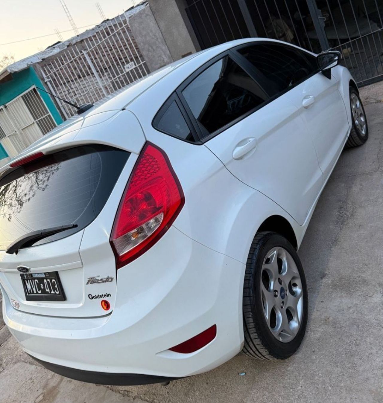 Ford Fiesta KD Usado en Mendoza, deRuedas