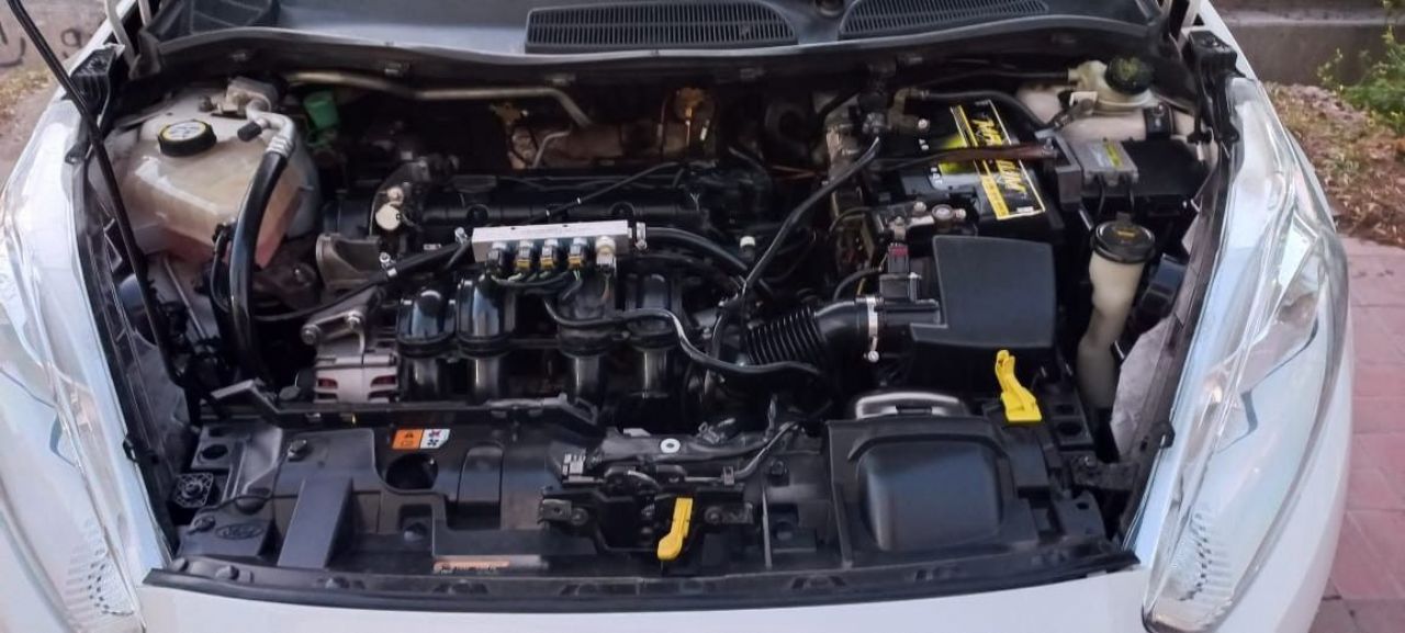 Ford Fiesta KD Usado en Mendoza, deRuedas