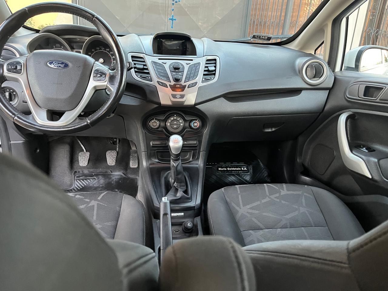 Ford Fiesta KD Usado en Mendoza, deRuedas