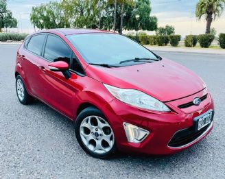 Ford Fiesta KD Usado en Mendoza Financiado