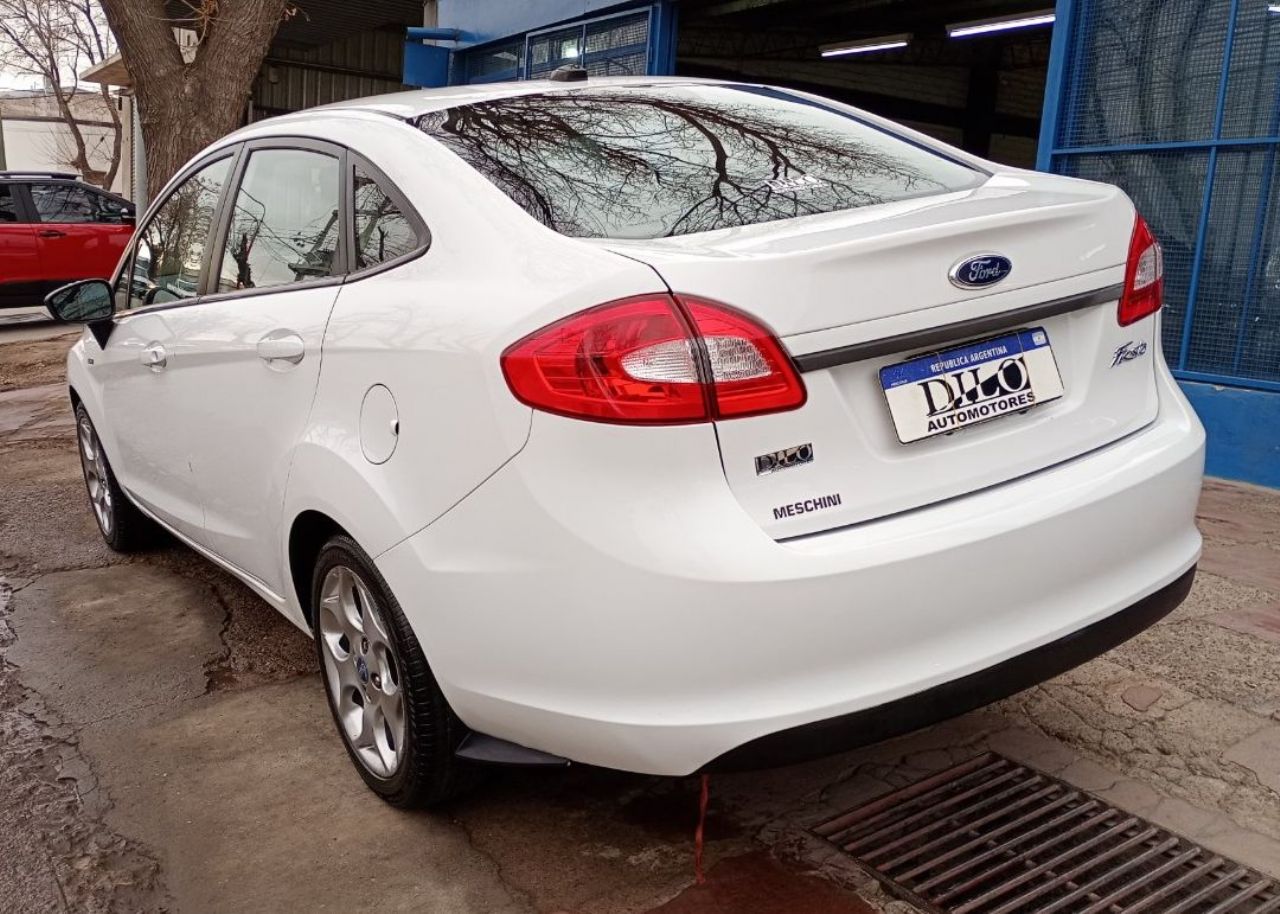Ford Fiesta KD Usado Financiado en Mendoza, deRuedas