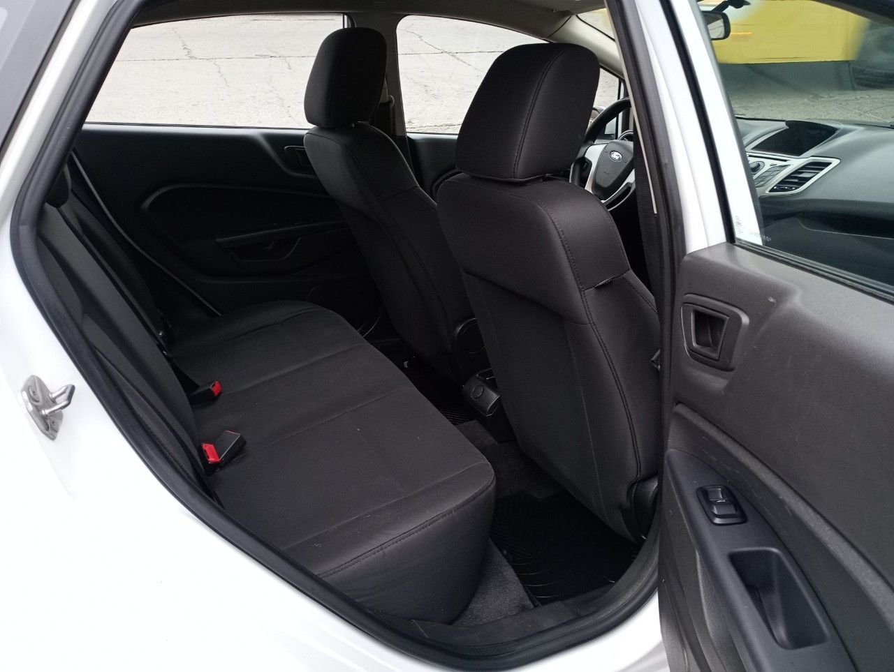 Ford Fiesta KD Usado Financiado en Mendoza, deRuedas