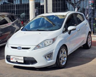 Ford Fiesta KD Usado en Mendoza Financiado