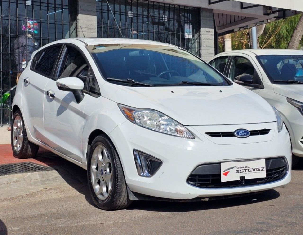 Ford Fiesta KD Usado Financiado en Mendoza, deRuedas