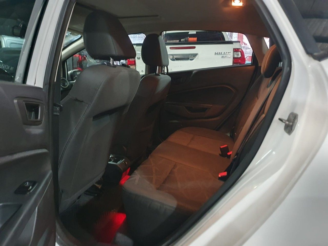 Ford Fiesta KD Usado en Mendoza, deRuedas
