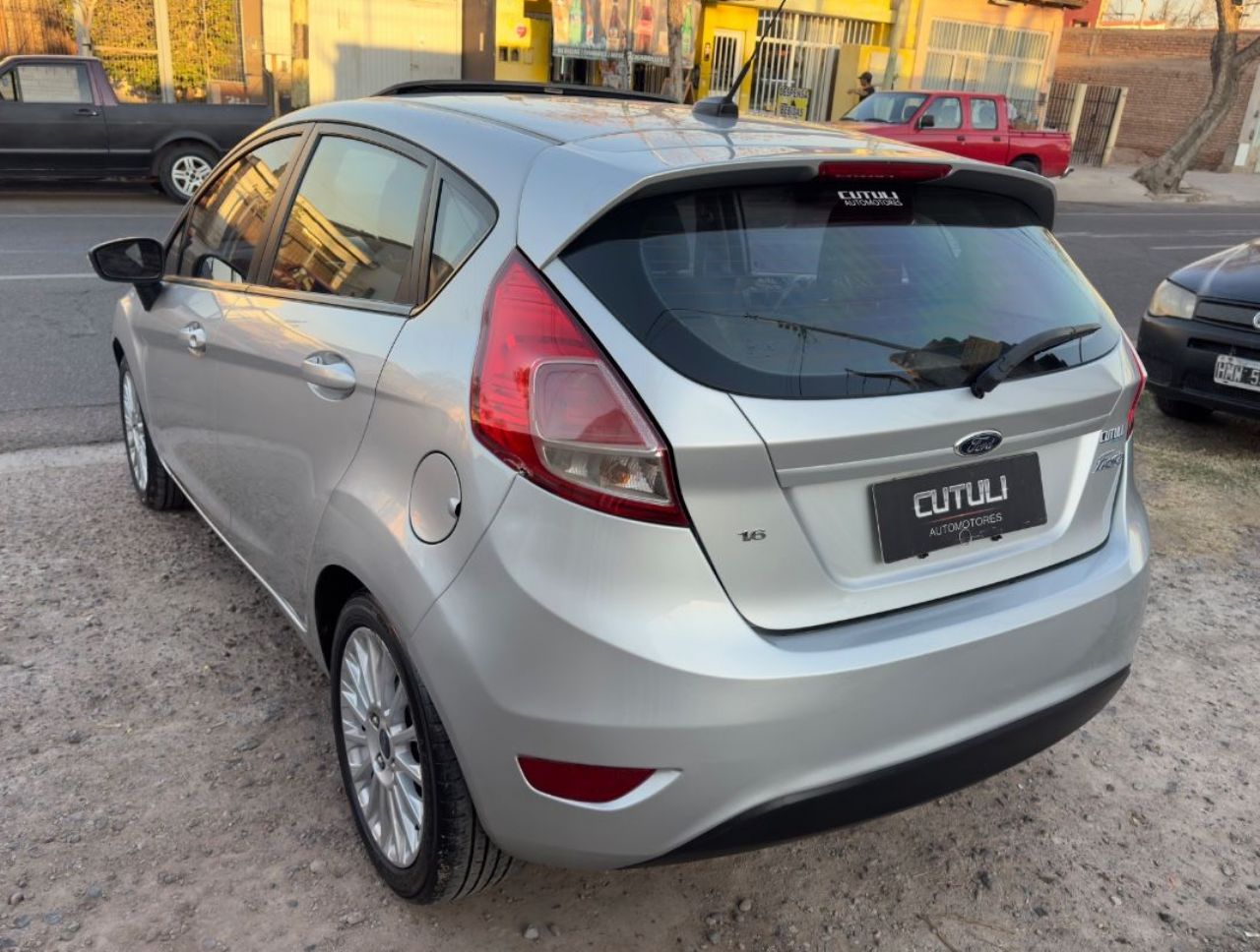 Ford Fiesta KD Usado Financiado en Mendoza, deRuedas