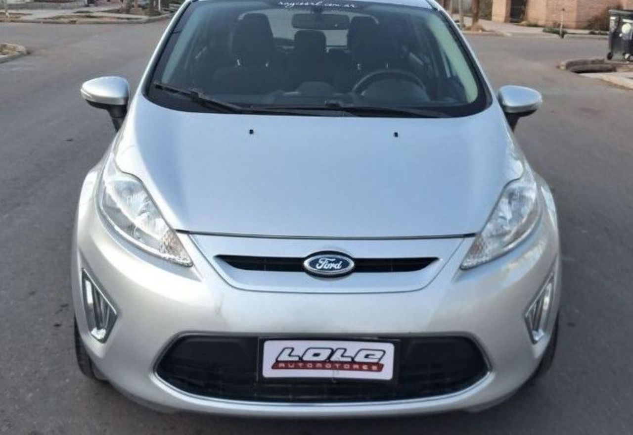 Ford Fiesta KD Usado Financiado en Mendoza, deRuedas