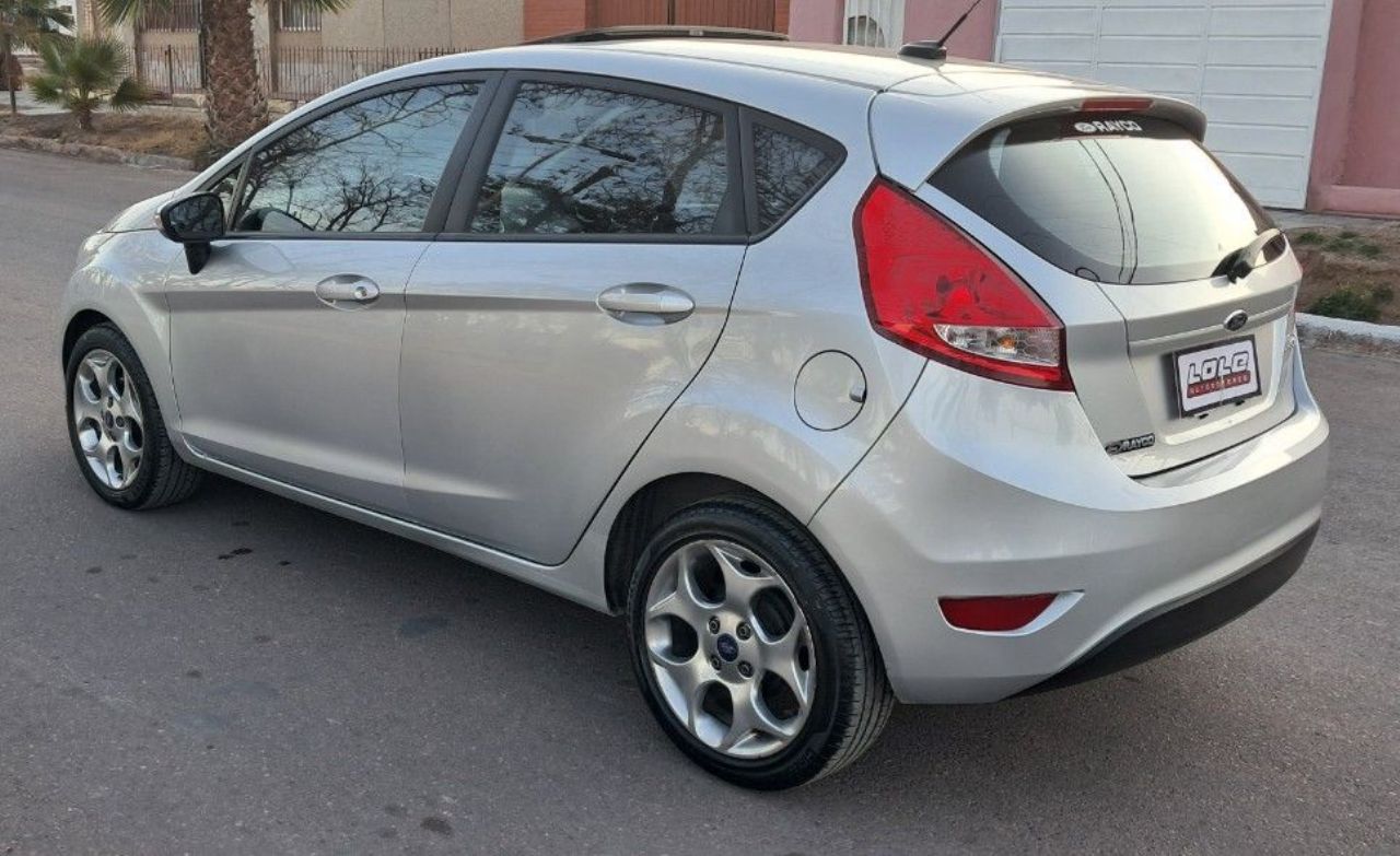 Ford Fiesta KD Usado Financiado en Mendoza, deRuedas