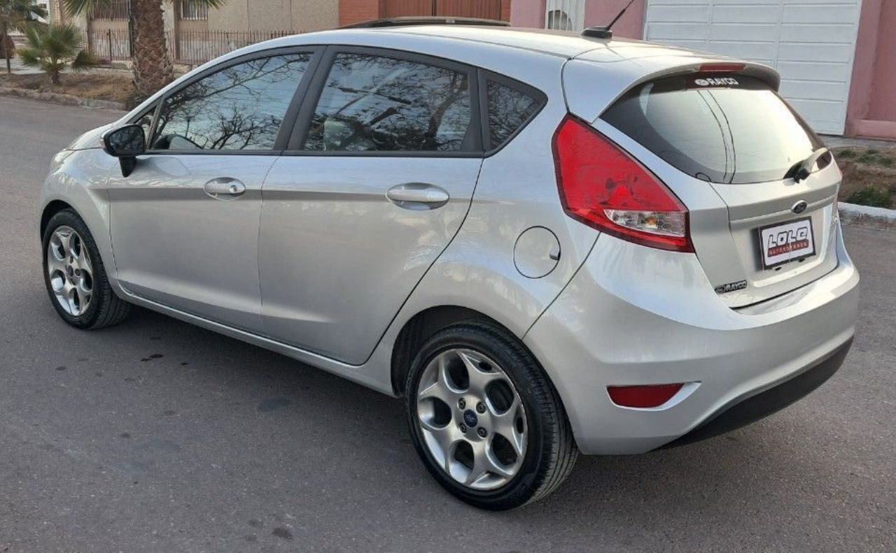 Ford Fiesta KD Usado Financiado en Mendoza, deRuedas