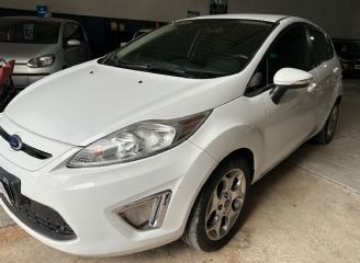 Ford Fiesta KD Usado en Mendoza Financiado