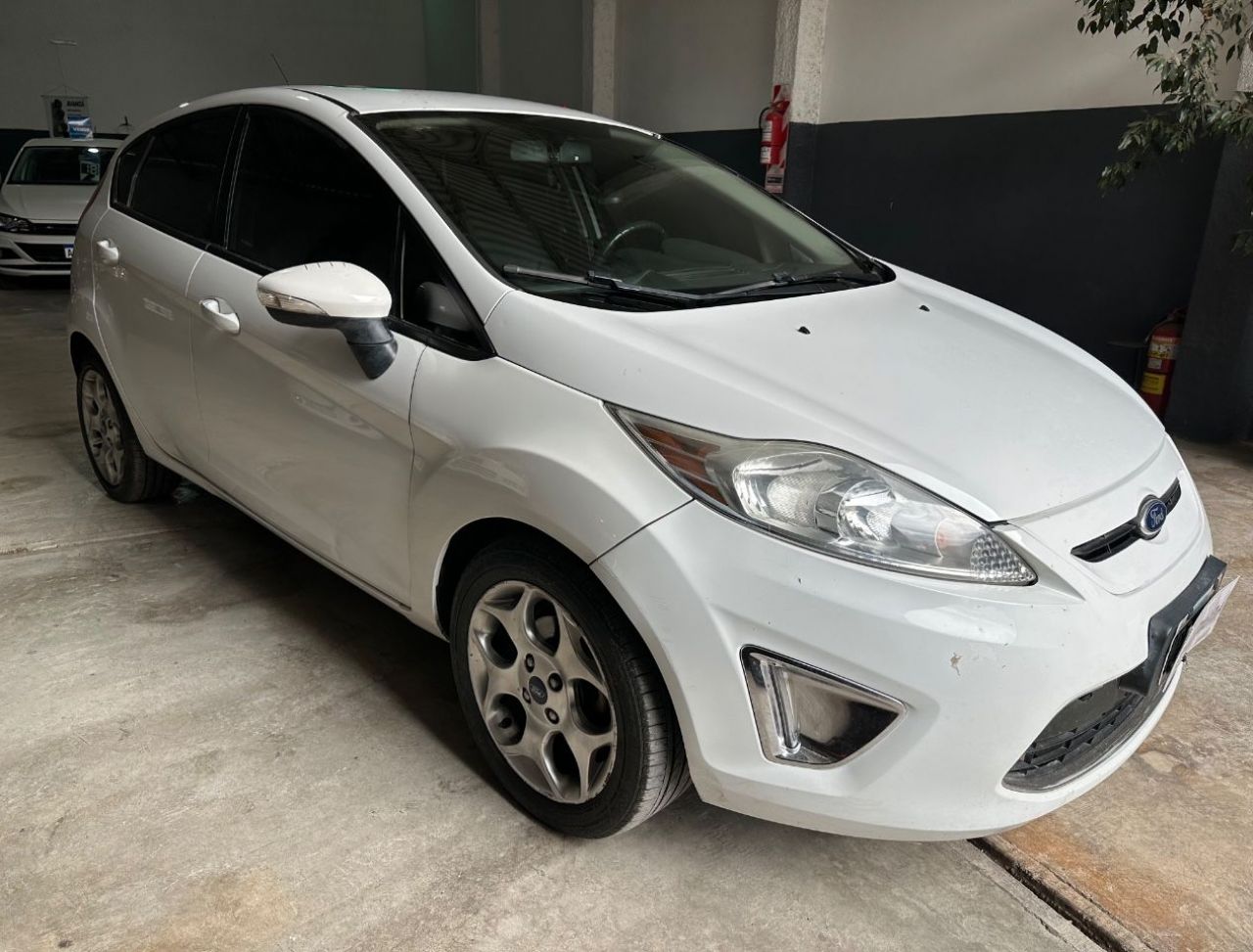 Ford Fiesta KD Usado Financiado en Mendoza, deRuedas