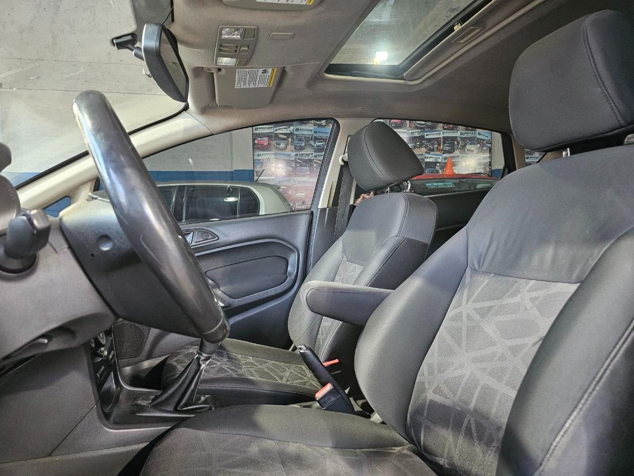 Ford Fiesta KD Usado en Mendoza, deRuedas