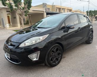 Ford Fiesta KD Usado en Mendoza